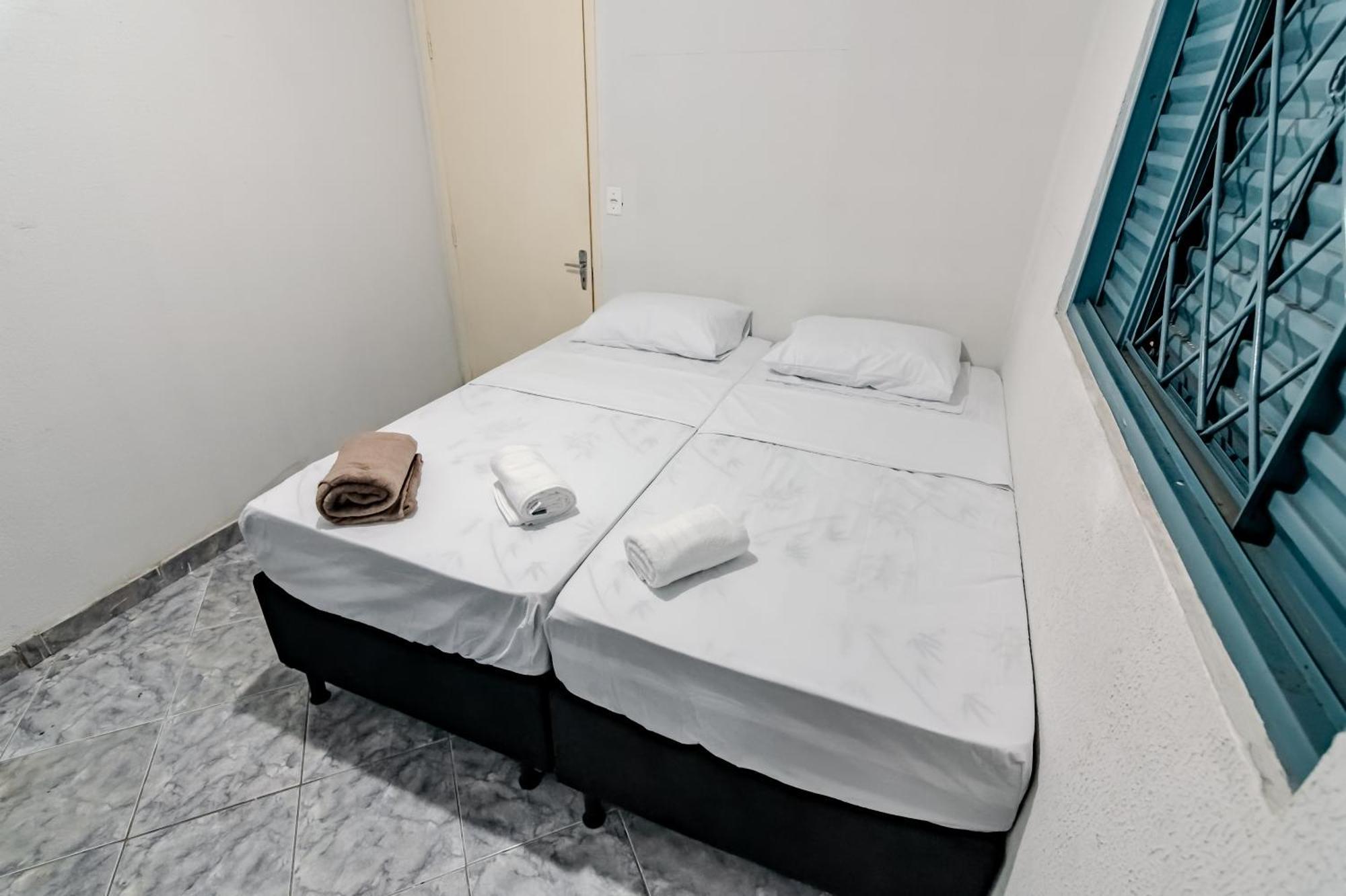 Pousada Roosevelt Quarto 03 - Pousada Central Prox Rodoviaria E Dist Industrial Hotel Uberlandia Luaran gambar